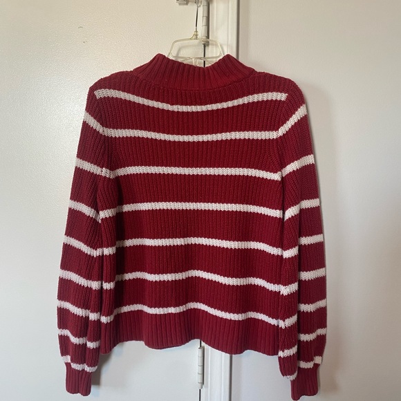 Abercrombie & Fitch red and white striped sweater size small - Picture 5 of 6